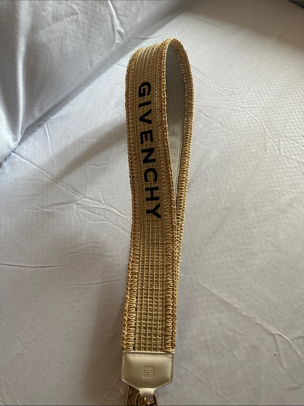 💯 Authentic Givenchy Logo-Embroidered Raffia Shoulder Strap, Perfect for any bag - Picture 6 of 12